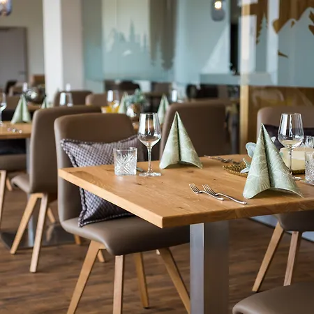 Rebhan's Business Und Wellness 4*