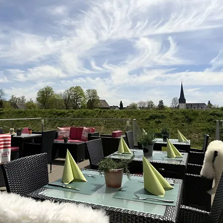 Rebhan's Business Und Wellness 4* Neukenroth